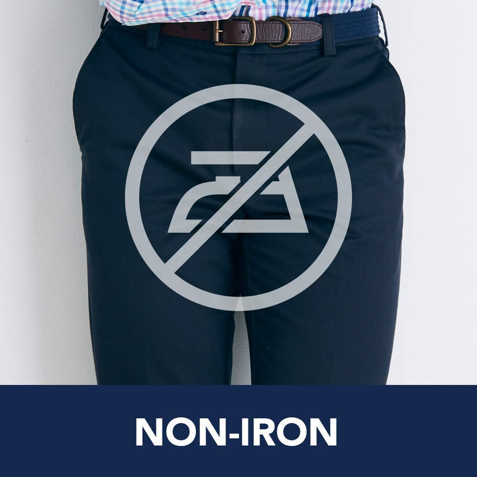 IZOD pantalón Chino de Corte Recto con Frente Plano para Hombre
